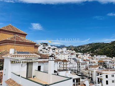 Casa in vendita a Torrox Pueblo