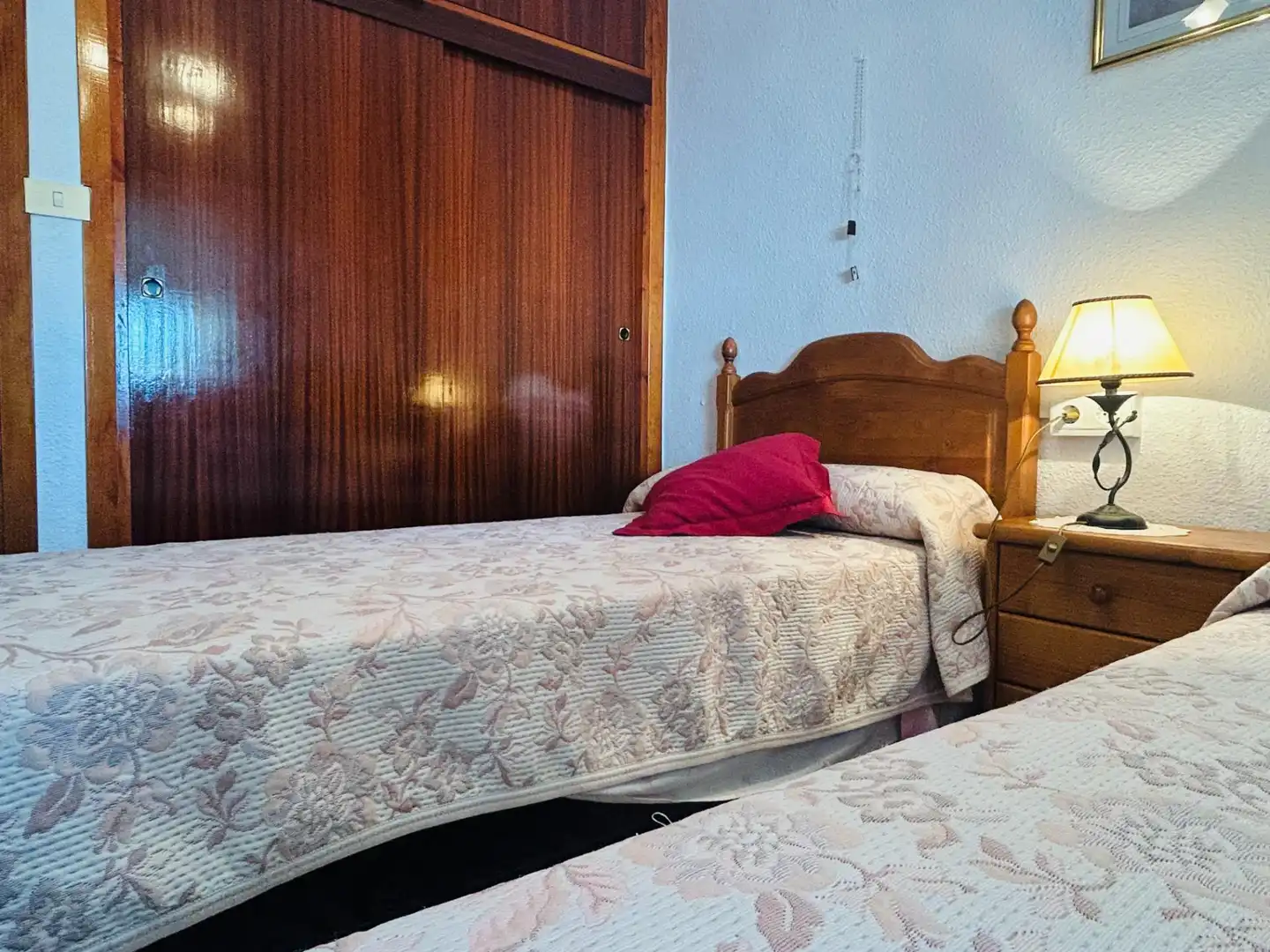 Dormitori de Casa o xalet en venda en San Pedro del Pinatar amb Aire condicionat, Jardí privat i Traster