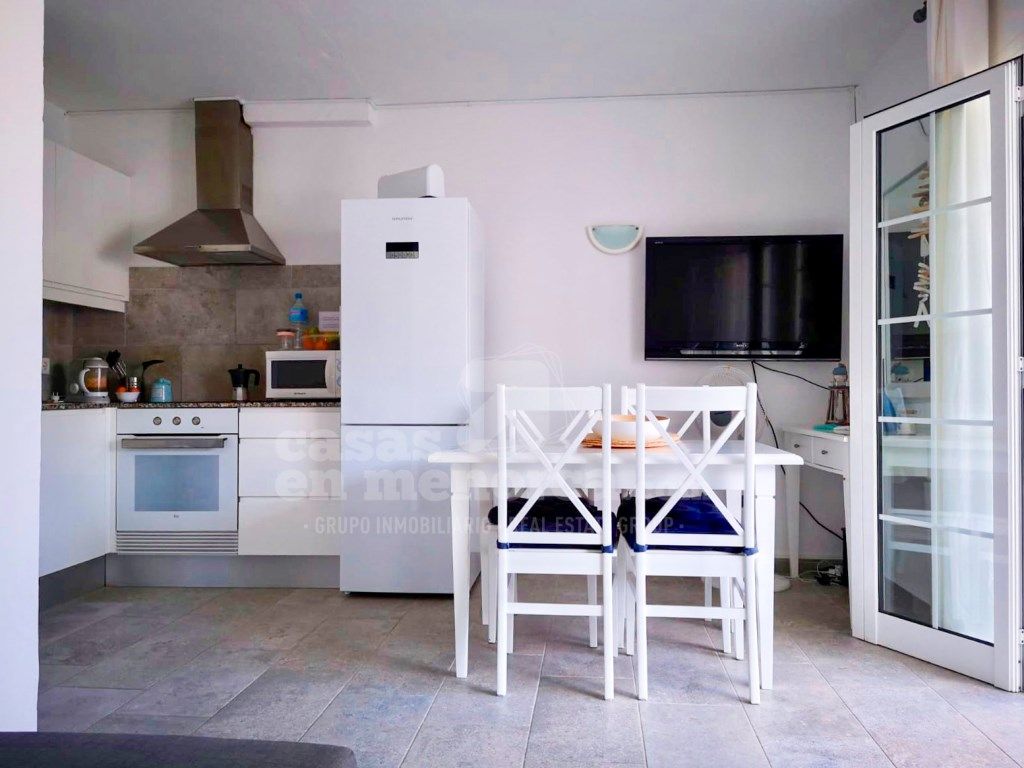 Cuina de Apartament en venda en Ciutadella de Menorca amb Aire condicionat, Jardí privat i Piscina