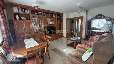 Foto 4 de Piso en venta en Palomeras Bajas, Madrid