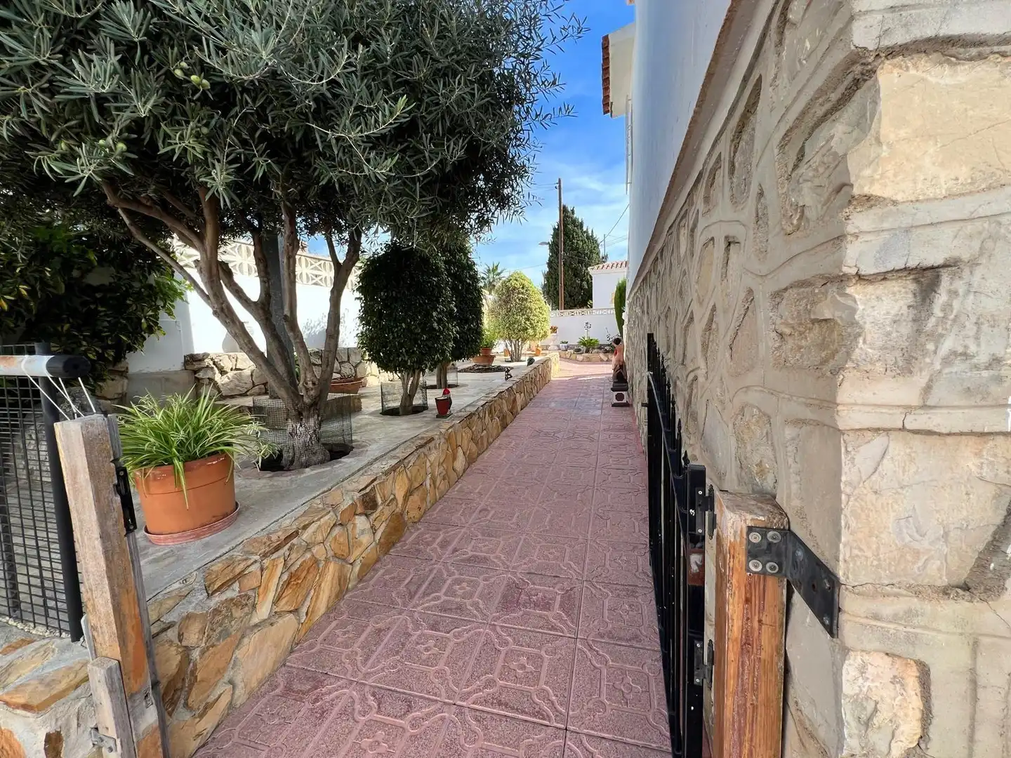 Exterior view of Houses for sale in La Nucia  with Private garden, Terrace and Storage room
