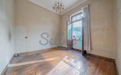 Bedroom of Flat for sale in Aller  with Parquet flooring and Balcony