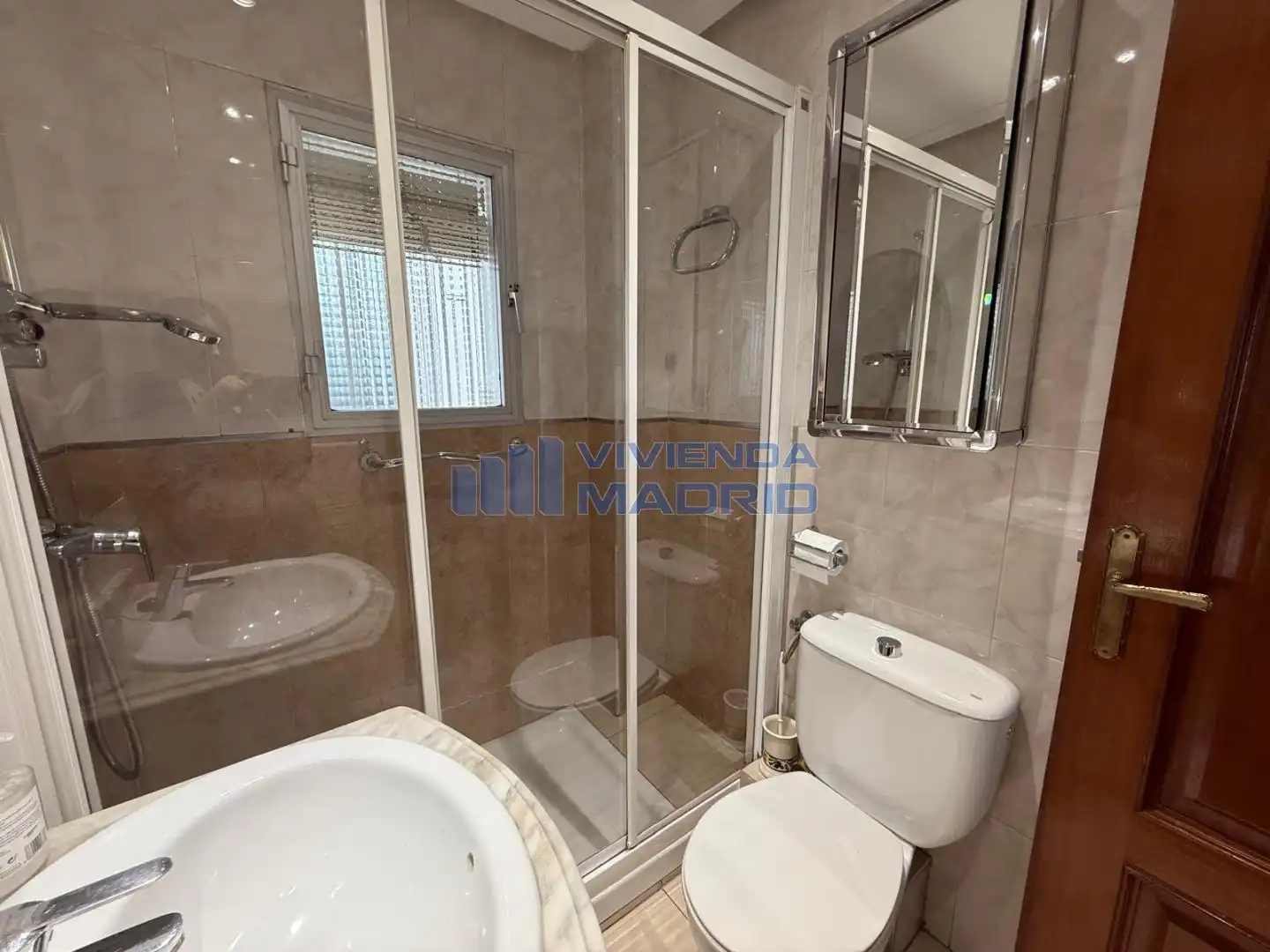 Badezimmer von Wohnung zum Verkauf in Madrid mit Terrasse
