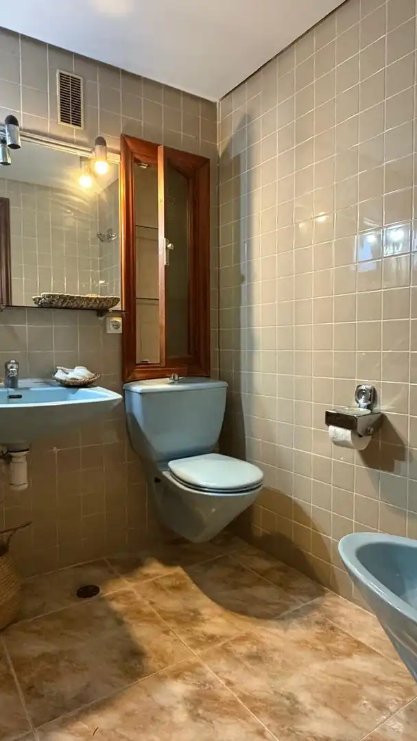 Badezimmer von Wohnung zur Miete in Xàtiva mit Klimaanlage, Terrasse und Ofen