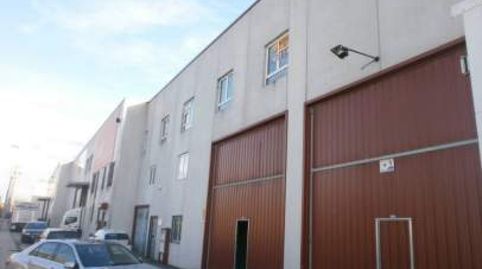 Foto 2 von Fabrikhallen zur Miete in Siero - Calle Polig. las Meanas Sn, El Berrón - La Carrera, Siero