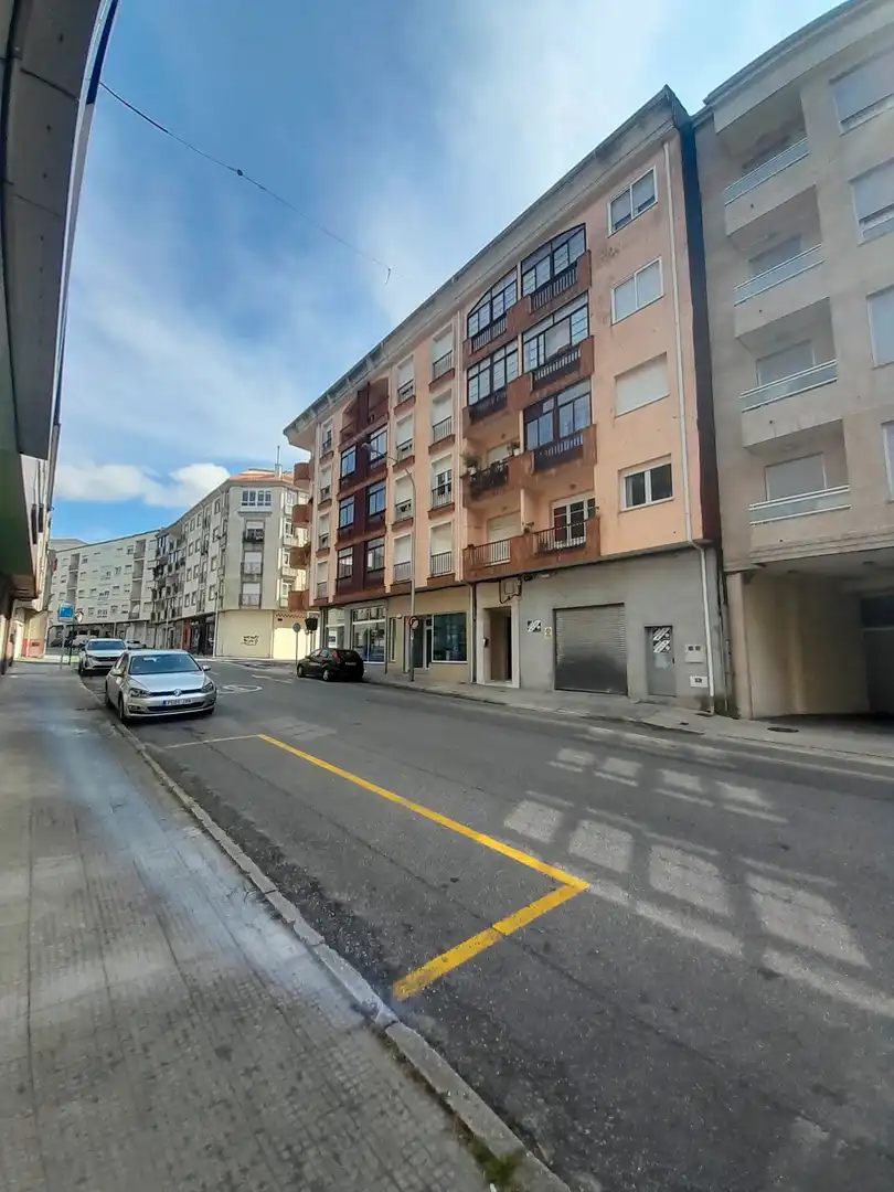 Gewerbefläche zum Verkauf in Boiro, imagen 2