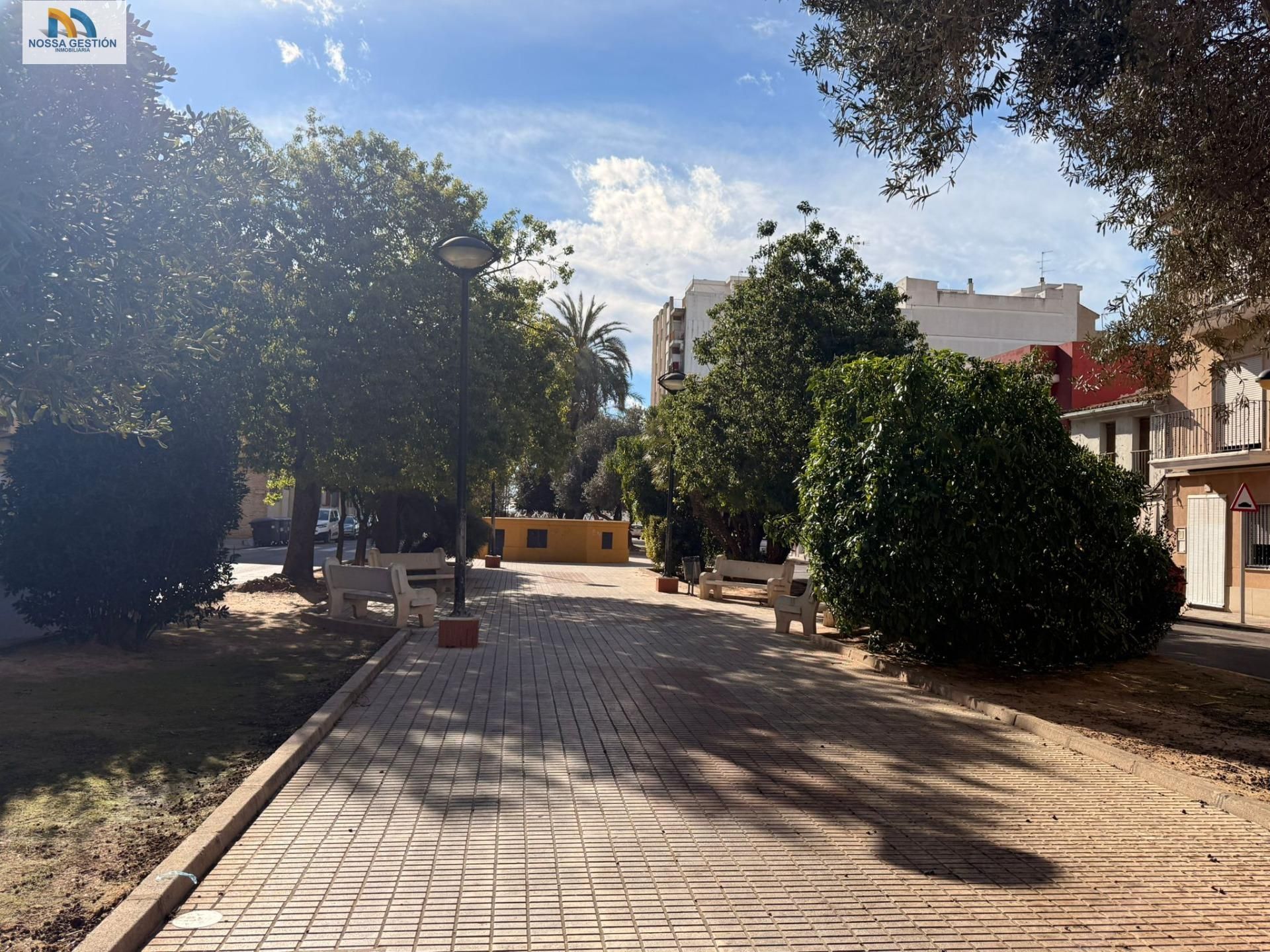Vista exterior de Pis en venda en Algemesí