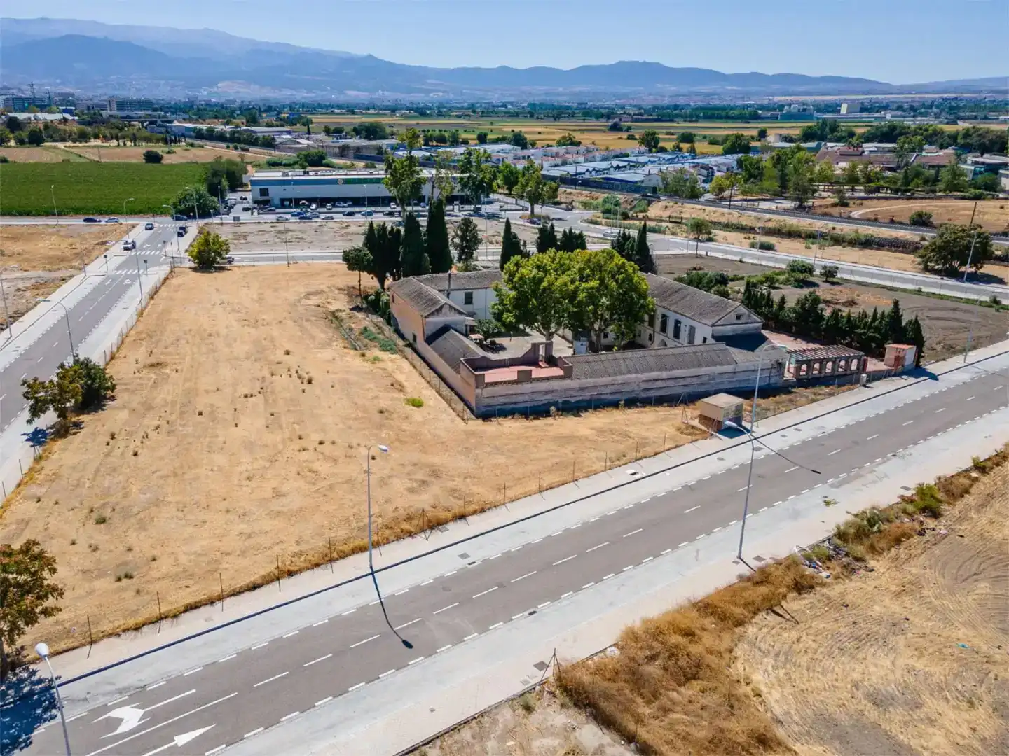 Vista exterior de Piso en venta en Granada con Jardín privado y Piscina