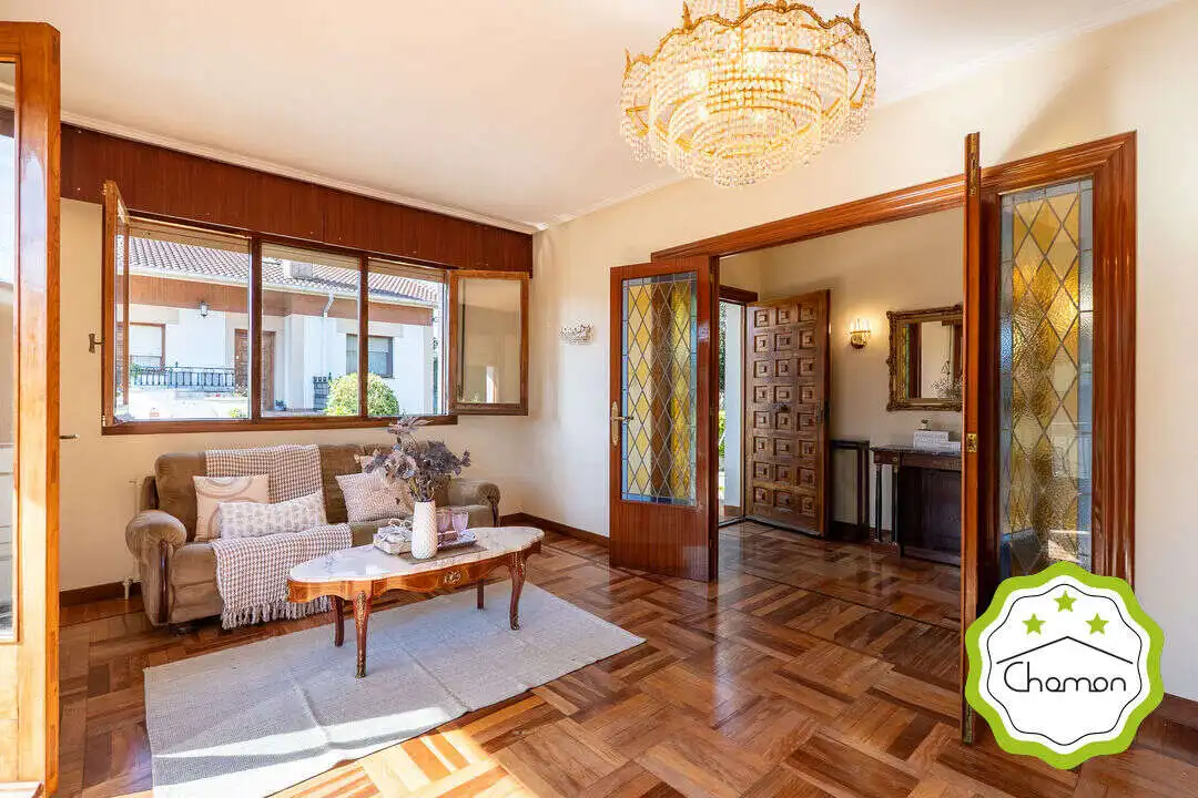 Detached house with garden for sale in Ugao- Miraballes, imagen 8