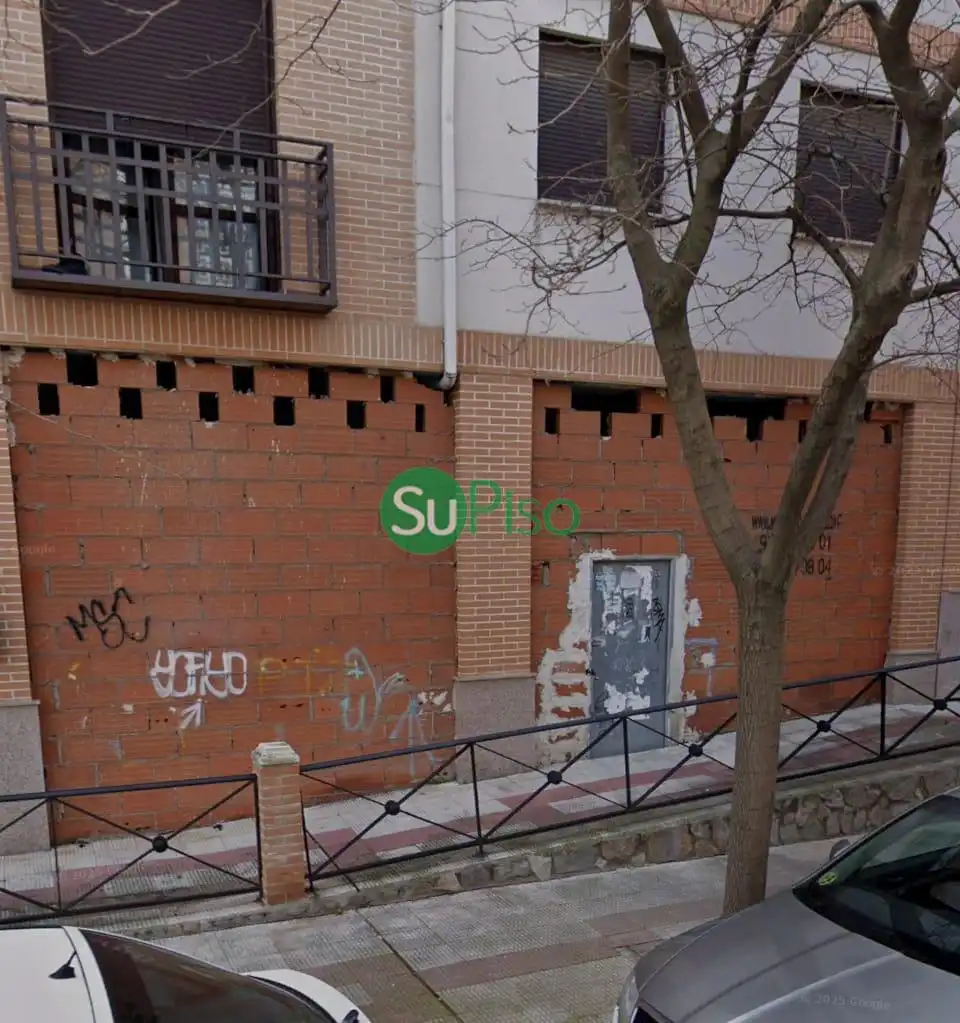 Gewerbefläche zum Verkauf in Calle Arboledas 16, imagen 2