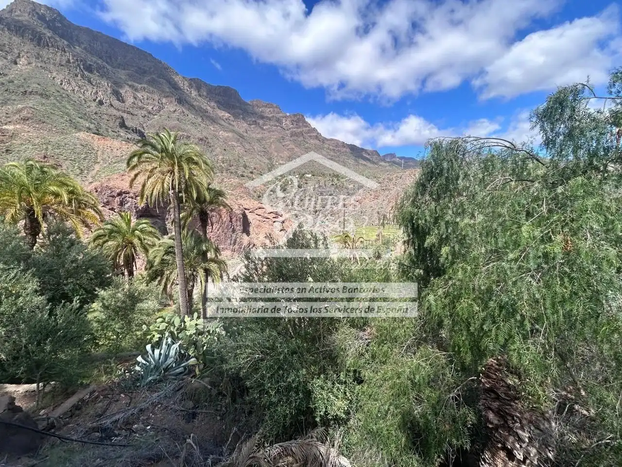 Land for sale in Santa Lucía de Tirajana