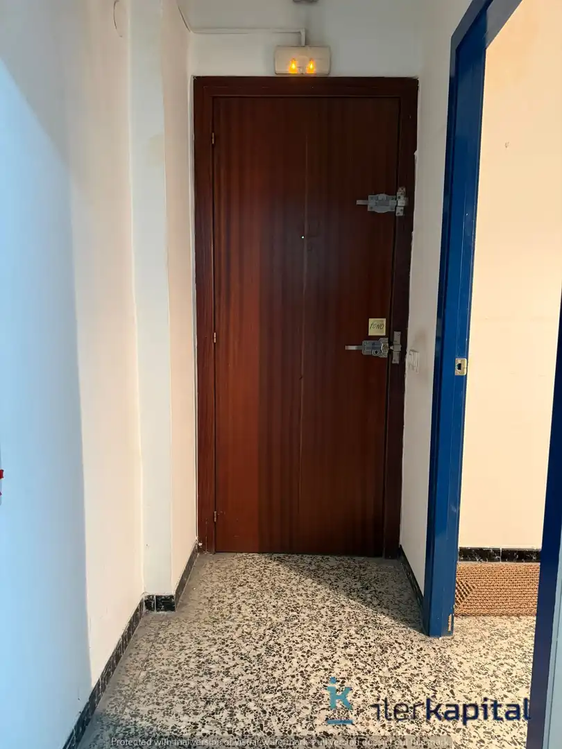 Wohnung zum Verkauf in Lleida mit Klimaanlage und Abstellraum