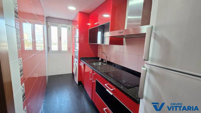 Piso en Venta en Avenida de la Vega de Aca en Nueva Almería - Cortijo Grande - Vega de Acá