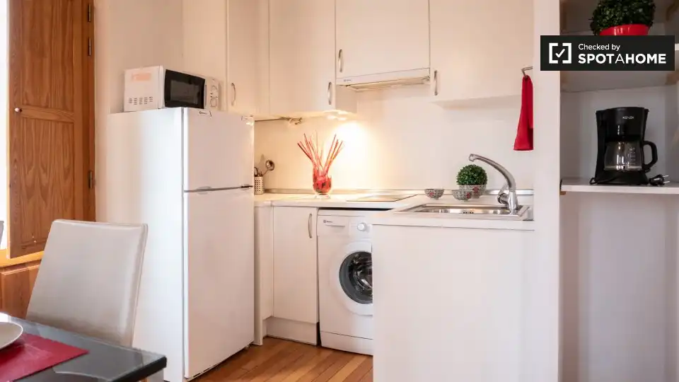 Flat with terrace to rent in Latina, imagen 2
