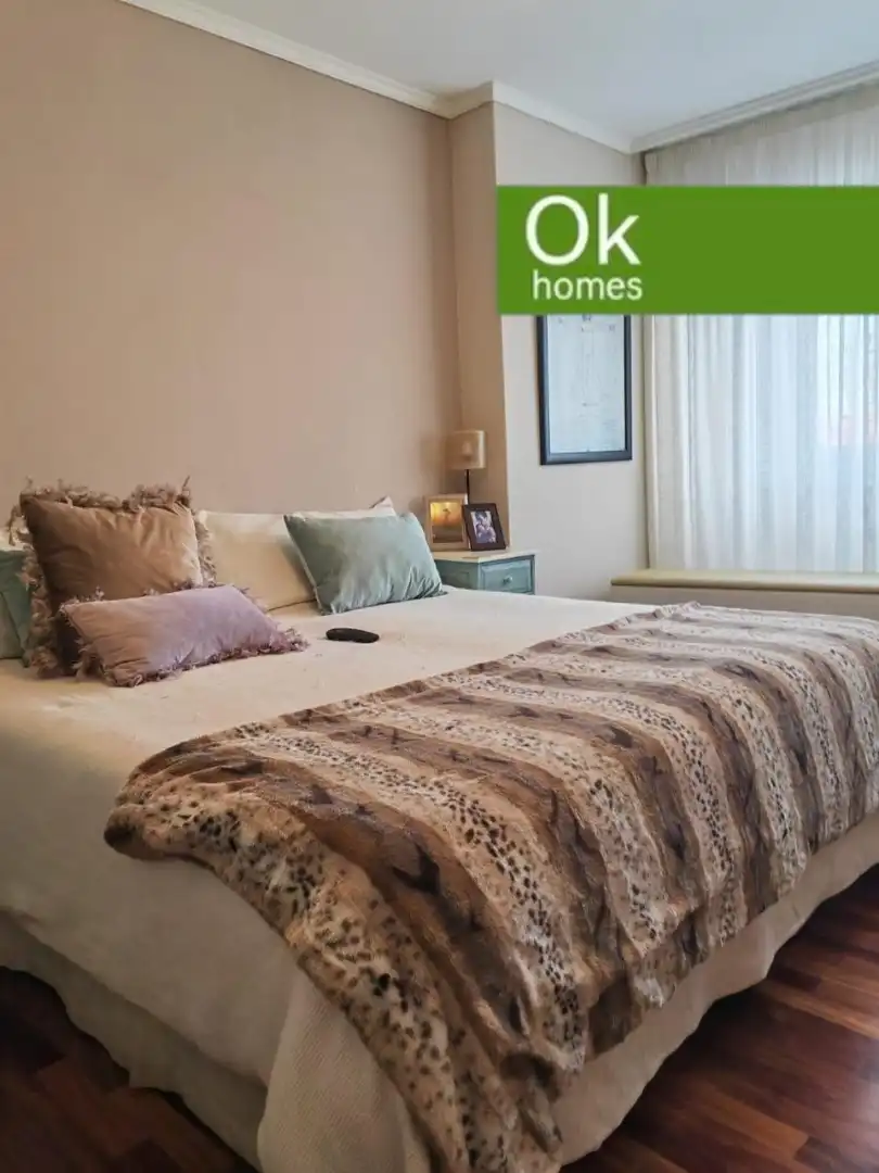 Habitación de Piso en venta en A Coruña Capital  con Calefacción, Amueblado y Horno