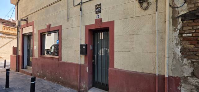 Local comercial en Venta en Carrer l'Aviador Duran, 2 en La Marina del Port