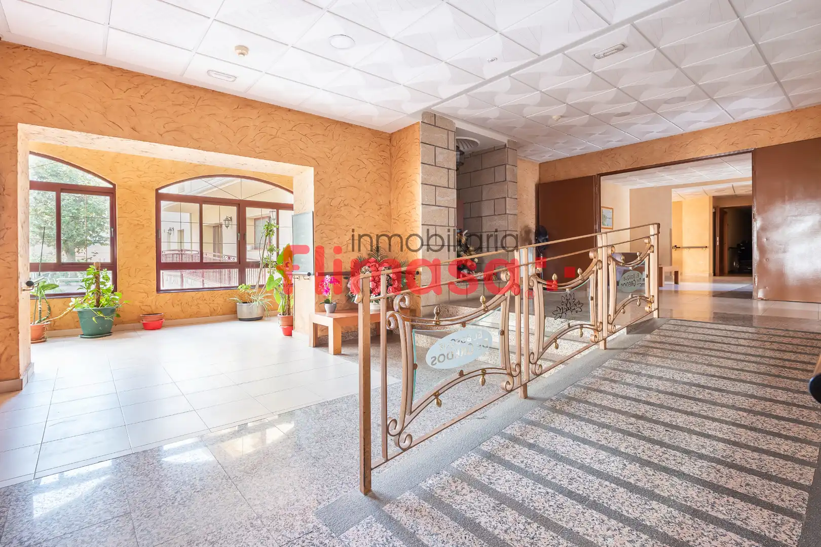 Edificio en traspaso en Piedralaves