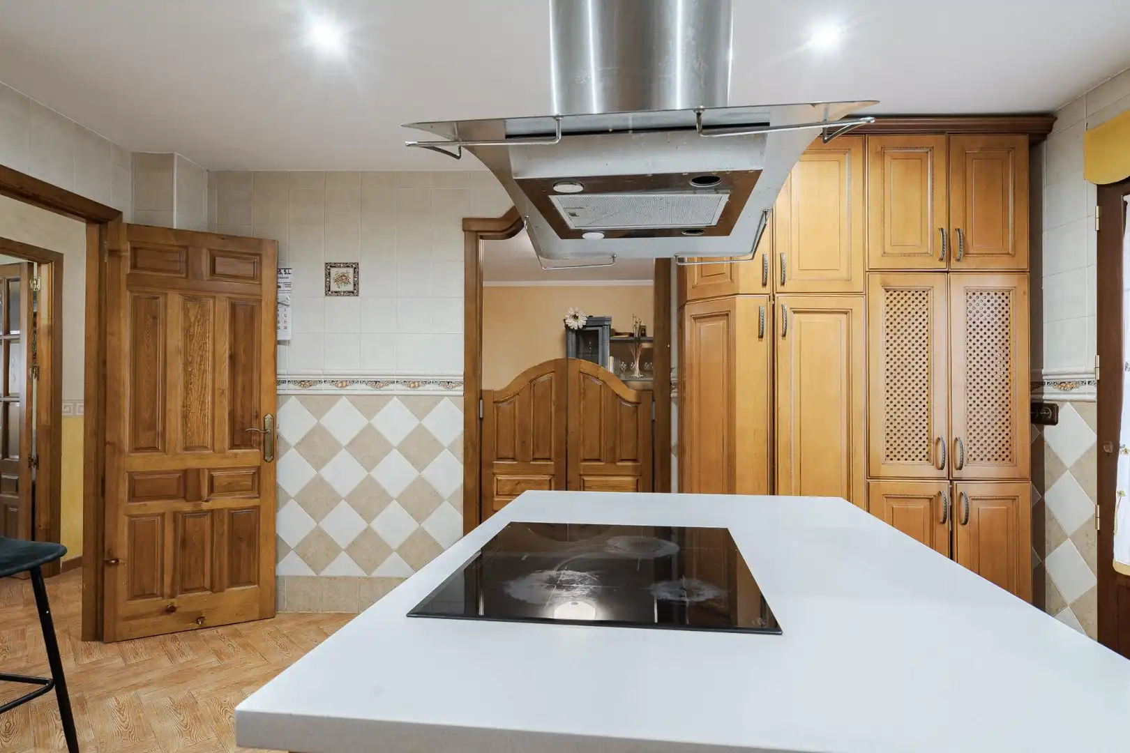 Cuina de Casa o xalet en venda en Camarma de Esteruelas amb Calefacció i Jardí privat