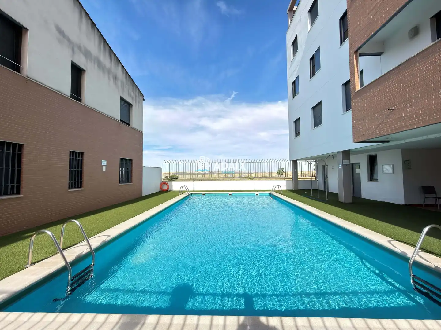 Piscina de Piso en venta en Cáceres con Aire acondicionado, Calefacción y Terraza