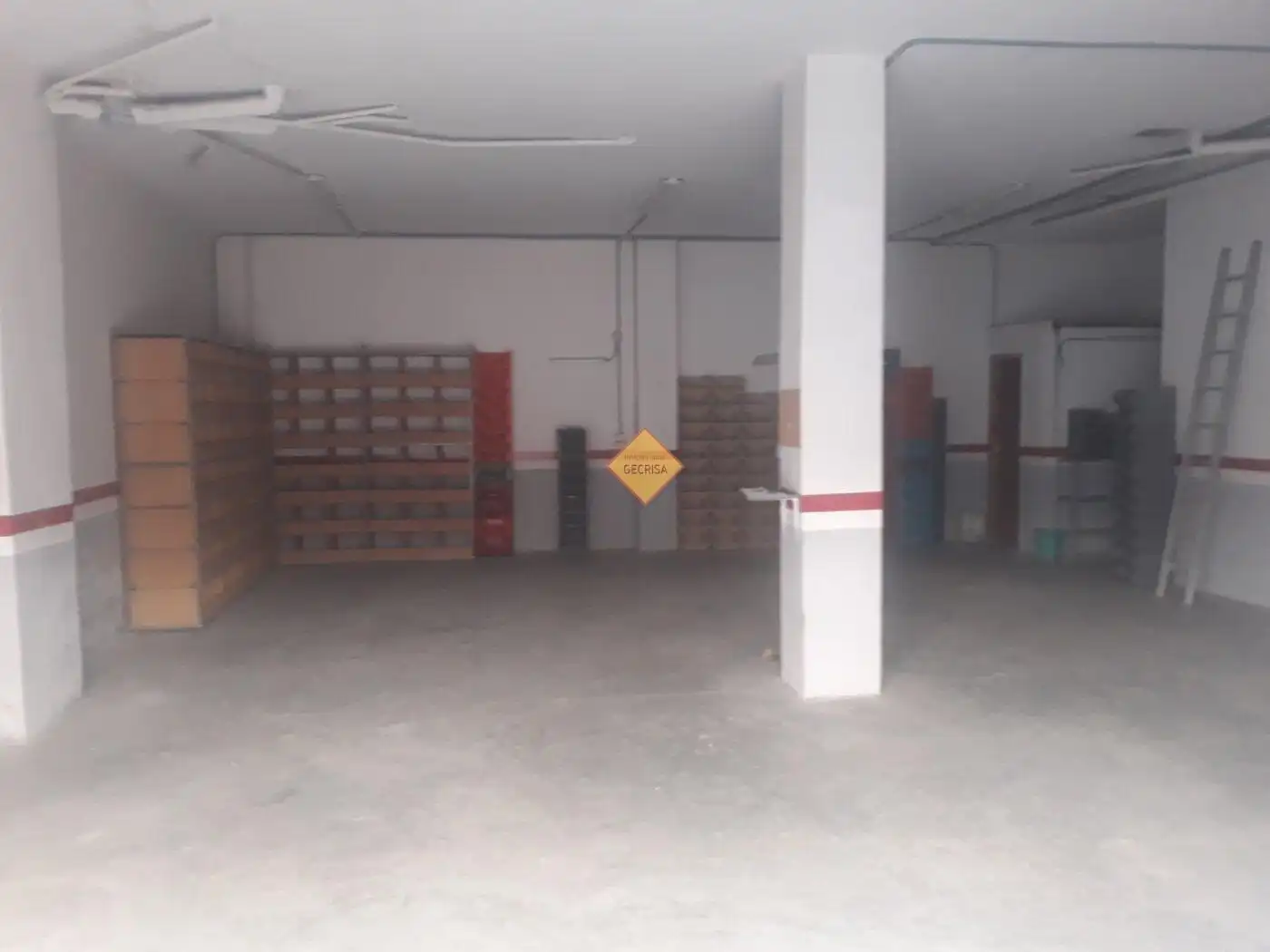 Local en venta en Burjassot