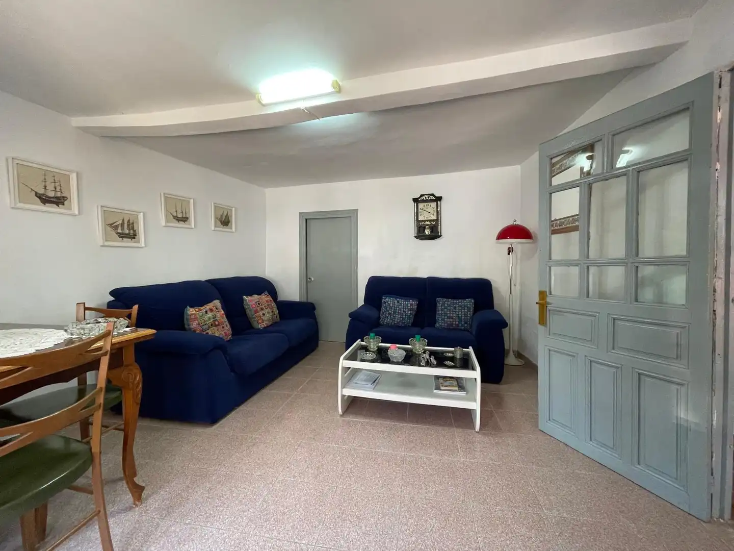 Sala d'estar de Finca rústica en venda en Palenzuela amb Moblat, Forn i Rentadora