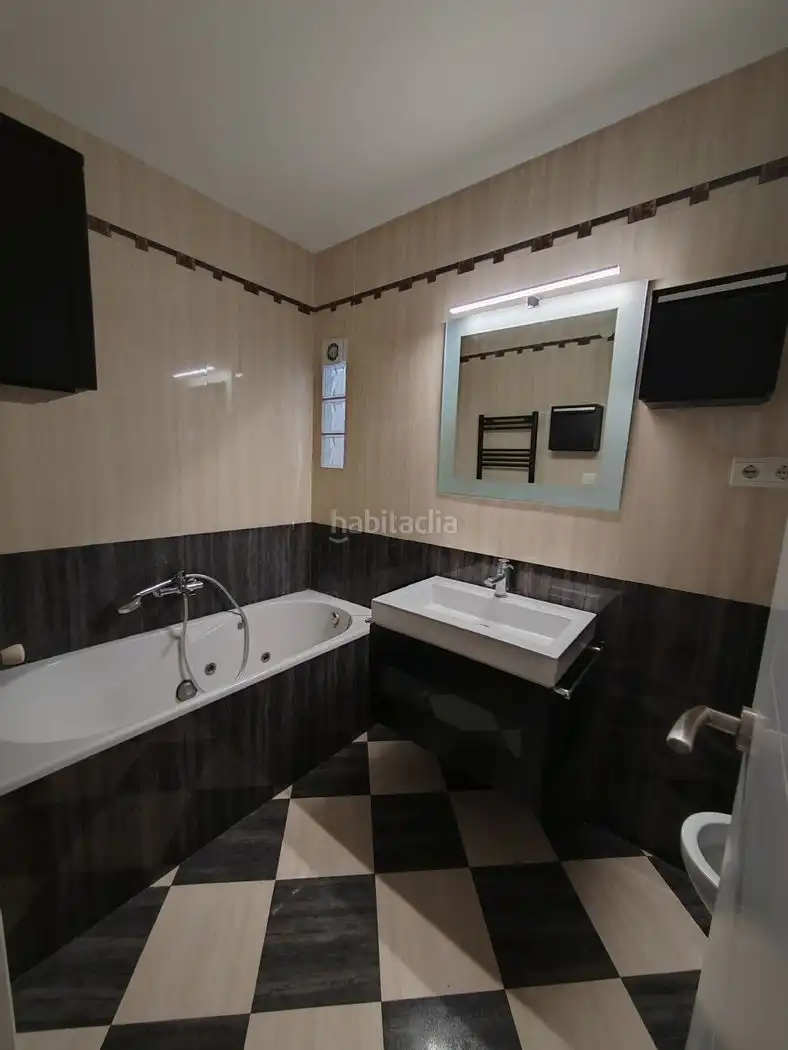 Apartment with pool for sale in Carrer de la Punta del Cavall 16, imagen 7