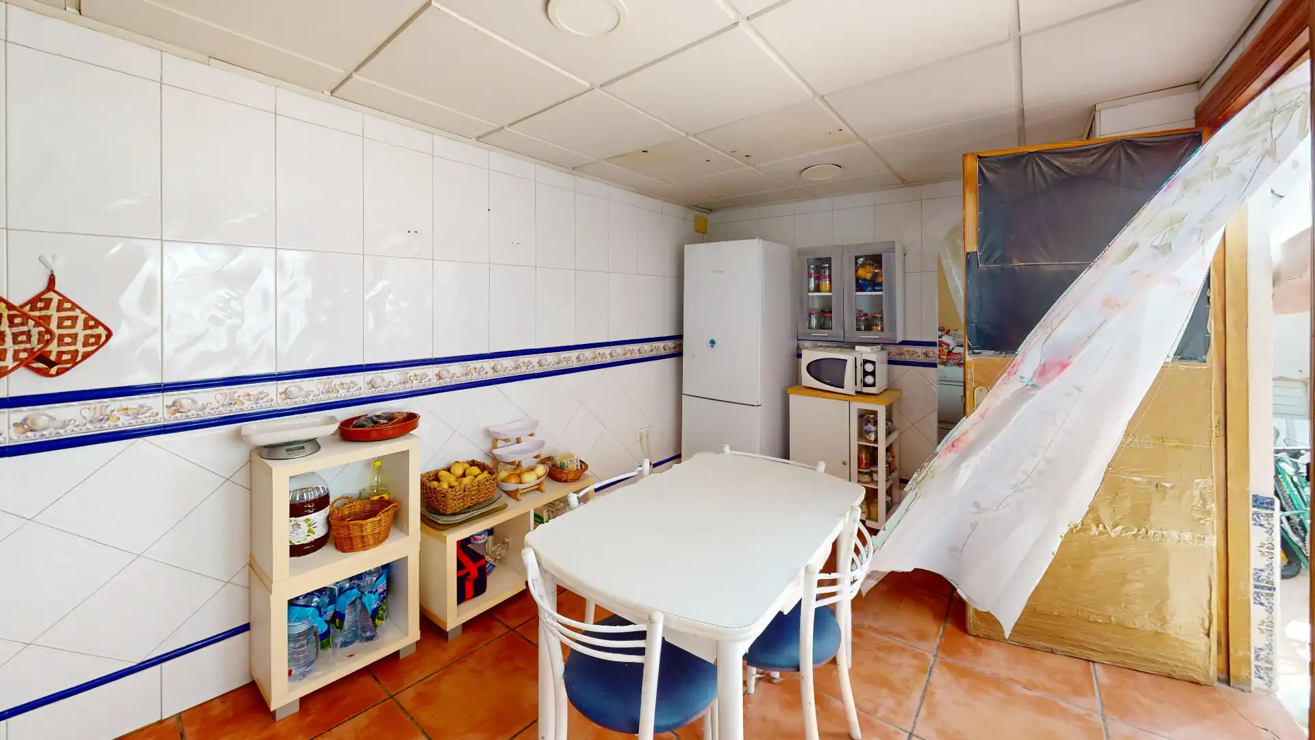 Cuina de Casa o xalet en venda en Alicante / Alacant amb Aire condicionat, Terrassa i Traster
