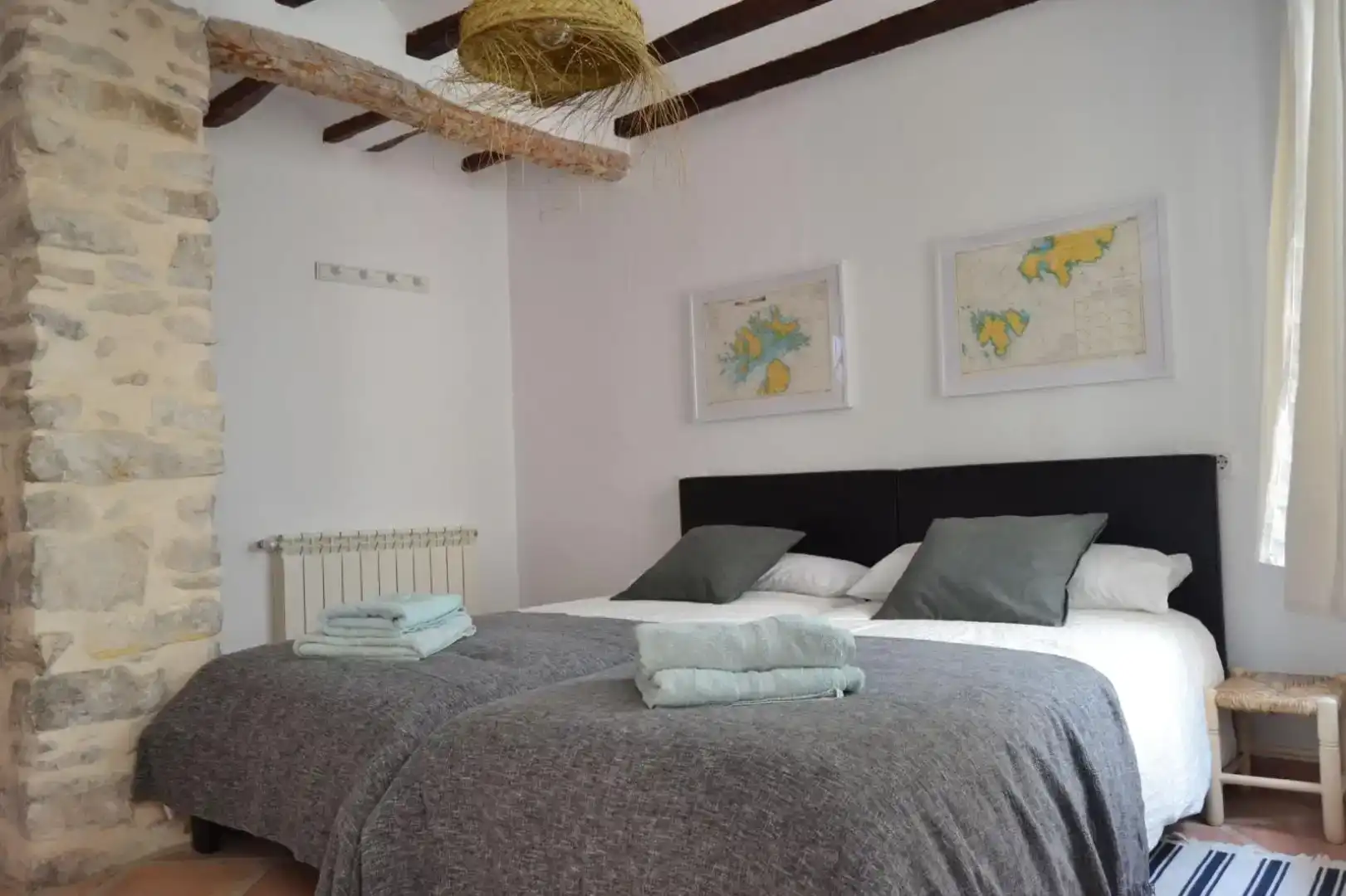 Bedroom of Flat for rent in Castell de Castells  with Storage room, Furnished and Oven