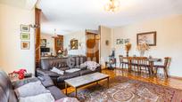 Living room of Flat for sale in  Madrid Capital  with Air Conditioner, Heating and Terrace