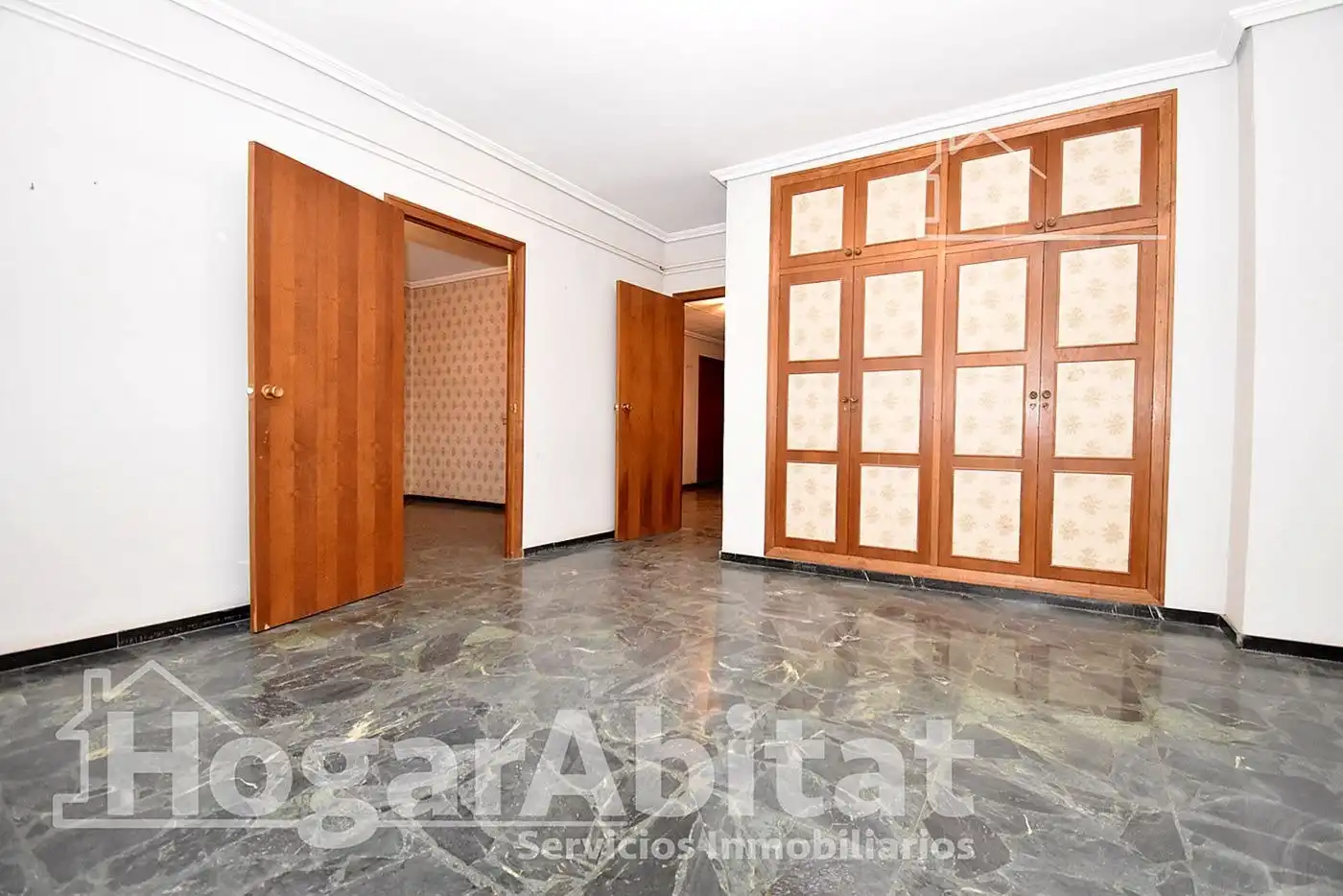 Habitación de Piso en venta en Castellón de la Plana / Castelló de la Plana con Calefacción y Balcón