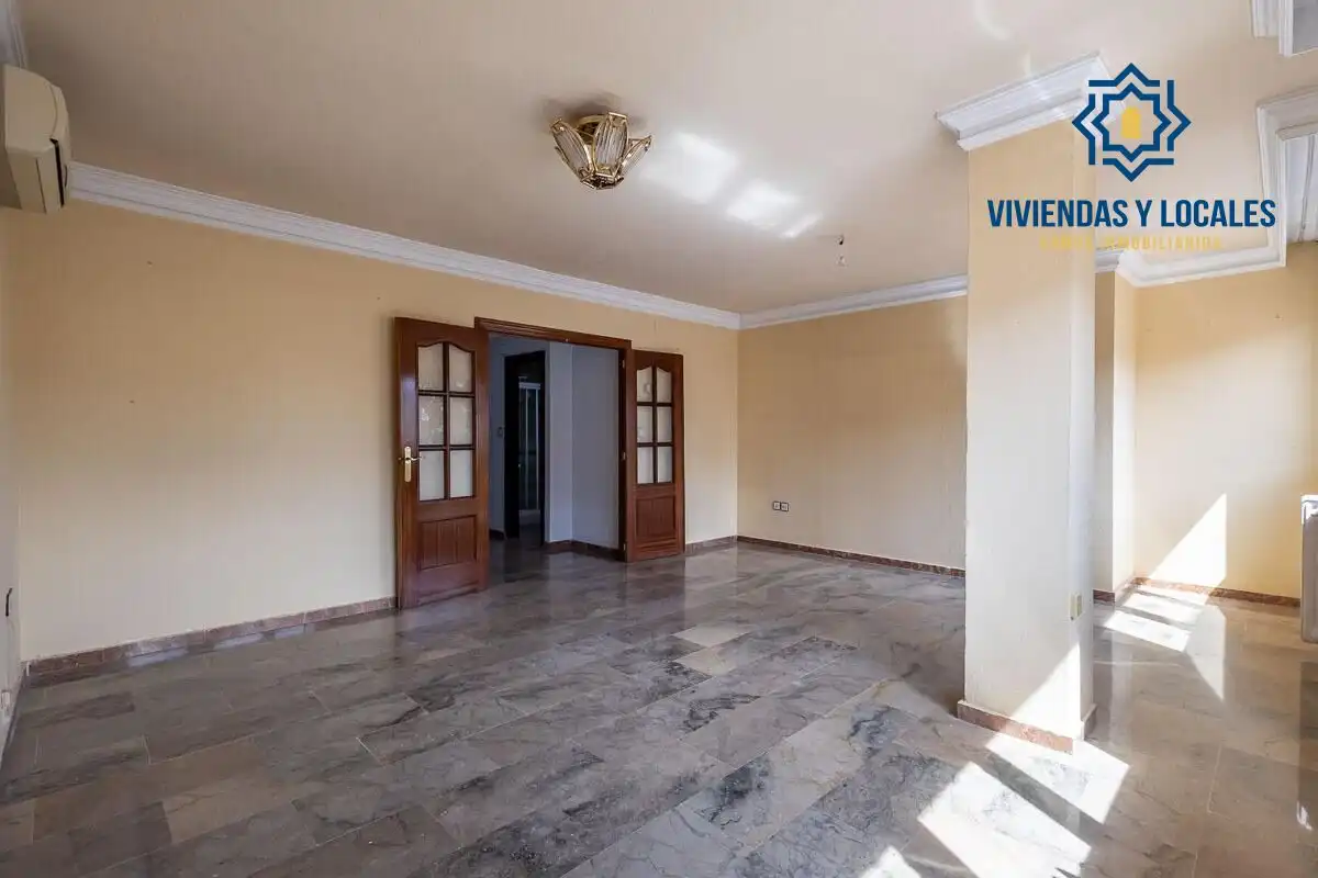 Piso con ascensor en venta en Calle MARQUES DE MONDEJAR, imagen 5