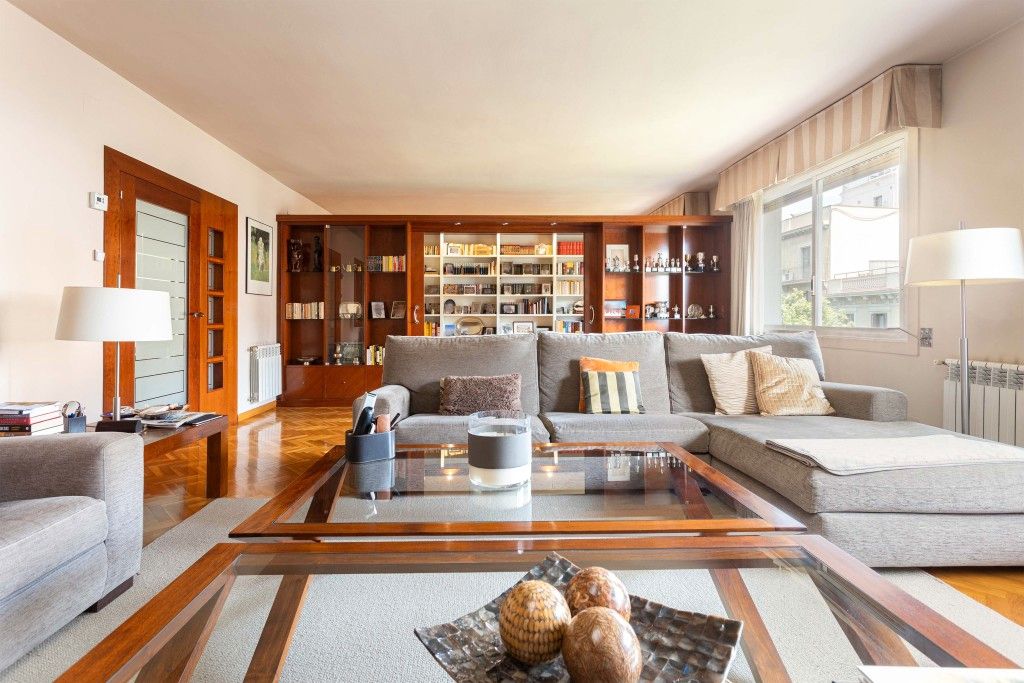 Apartment for sale in Dreta de l'Eixample