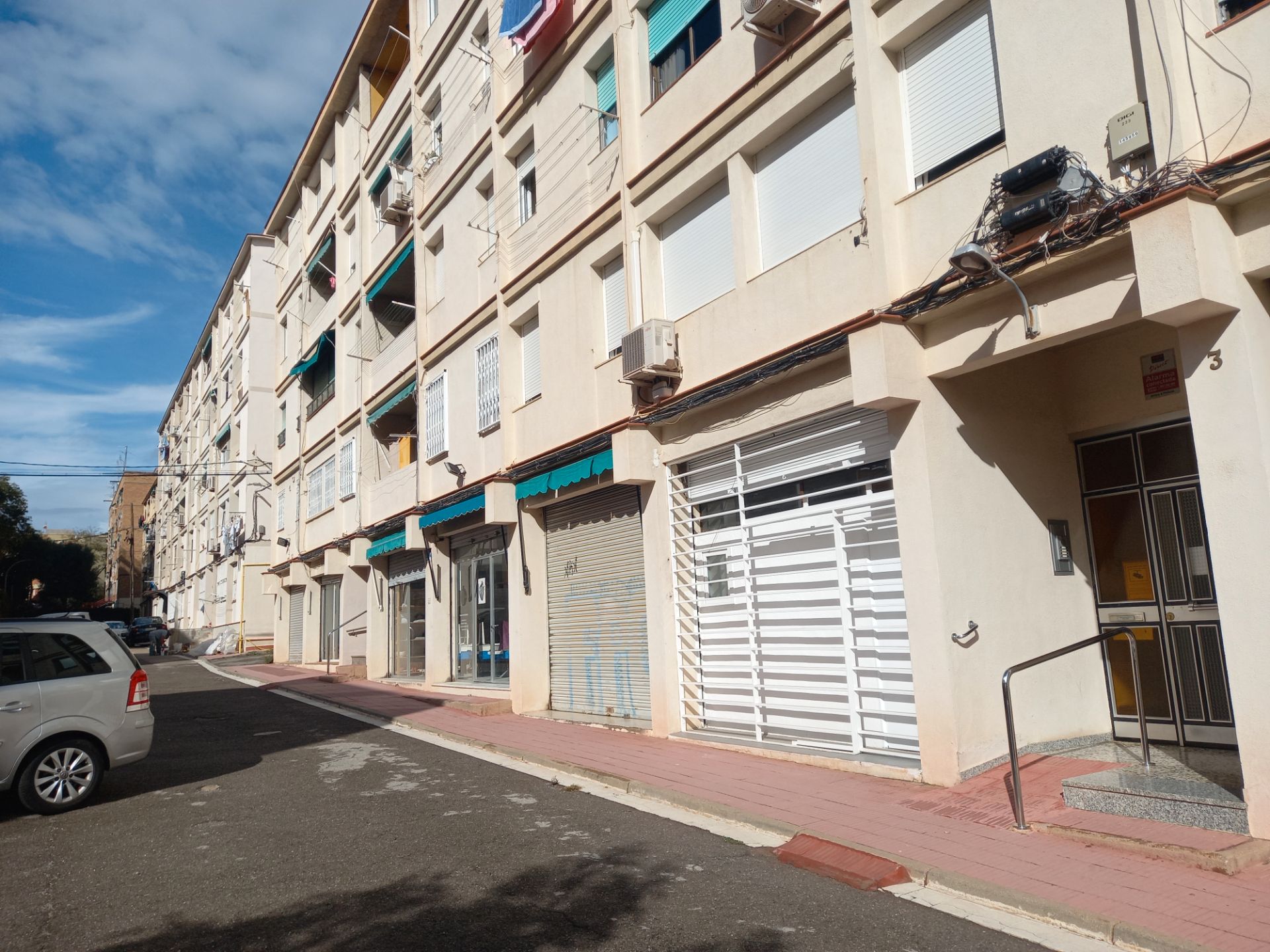 Vista exterior de Pis en venda en  Barcelona Capital amb Aire condicionat, Calefacció i Jardí privat