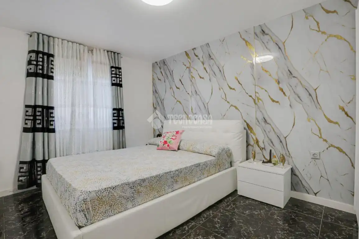 Bedroom of Flat for sale in Sant Boi de Llobregat  with Air Conditioner