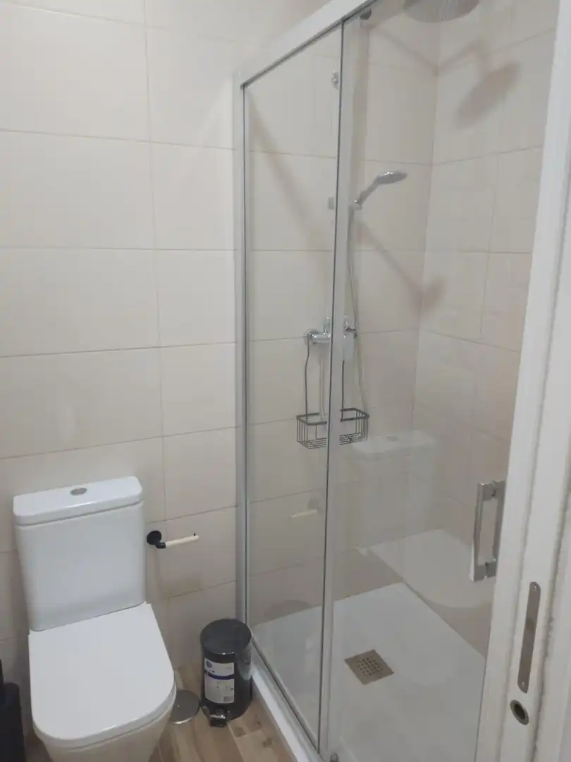 Bathroom of Study for rent in Levante