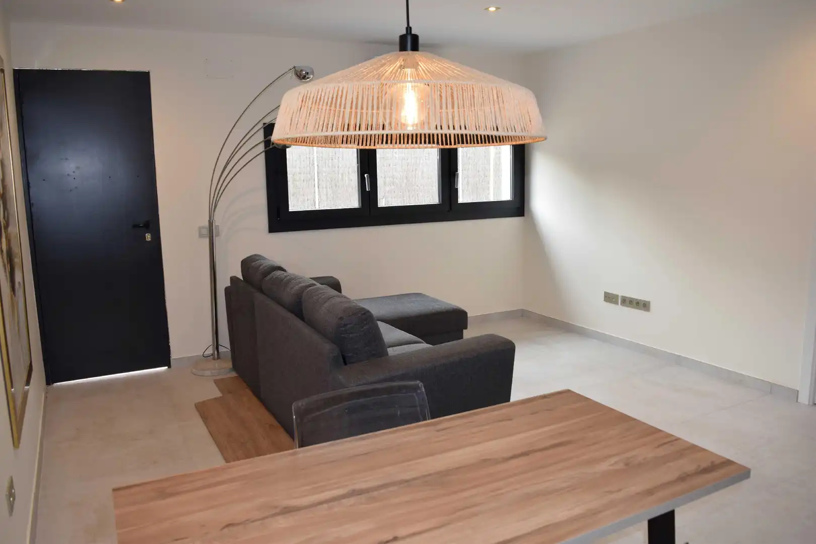 Sala d'estar de Apartament de lloguer en Villaviciosa de Odón amb Aire condicionat, Calefacció i Jardí privat