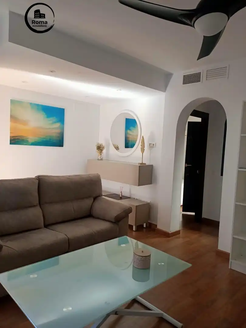 Living room of Apartments for sale in Churriana de la Vega  with Parquet flooring and Furnished