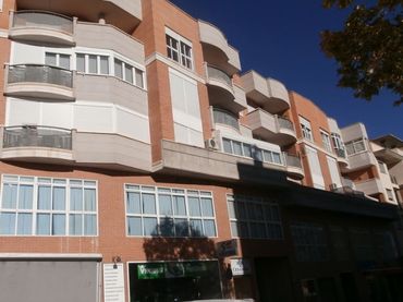 Local comercial en venda a Av Maruja Garrido