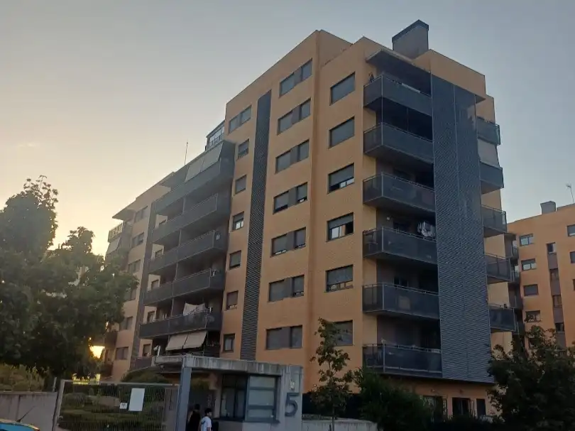 Haus mit Pool zur Miete in Avenida Madrid 5
