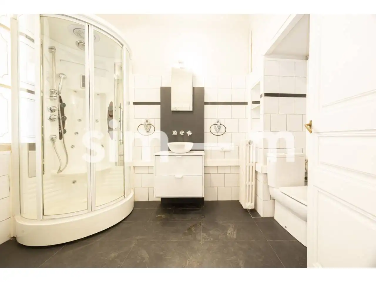 Baño de Piso en venta en Vic con Calefacción y Balcón