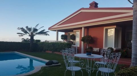 Foto 2 de Casa o chalet en venta en Urbanización el Drago, 3b, Las Cuevas - Los Gómez, La Orotava