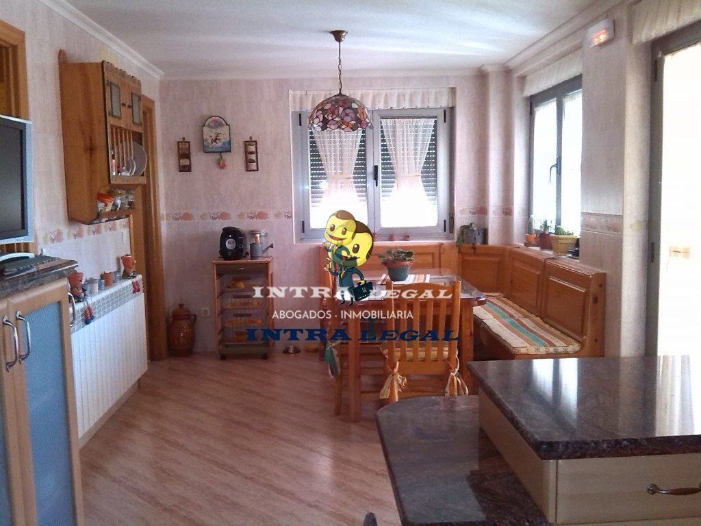 Cocina de Casa o chalet en venta en Villamayor con Calefacción, Terraza y Trastero