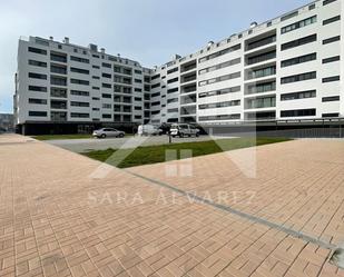 Vista exterior de Apartament de lloguer en Pontevedra Capital  amb Calefacció, Terrassa i Traster