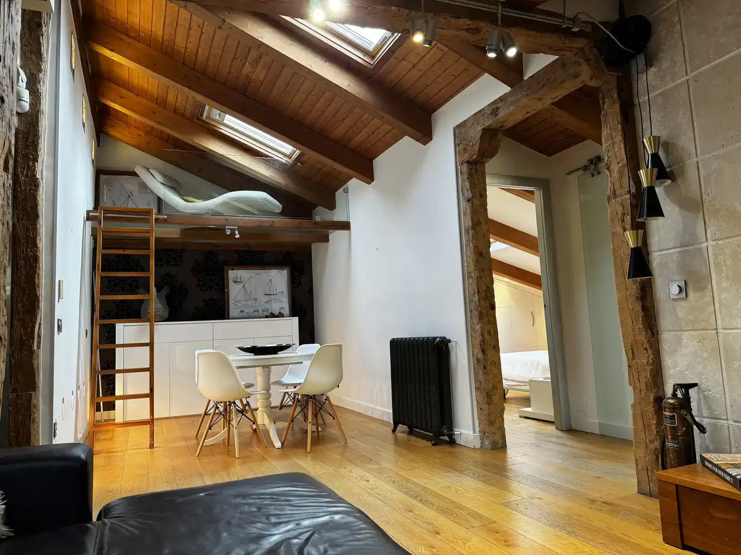 Sala d'estar de Pis en venda en Burgos Capital amb Aire condicionat