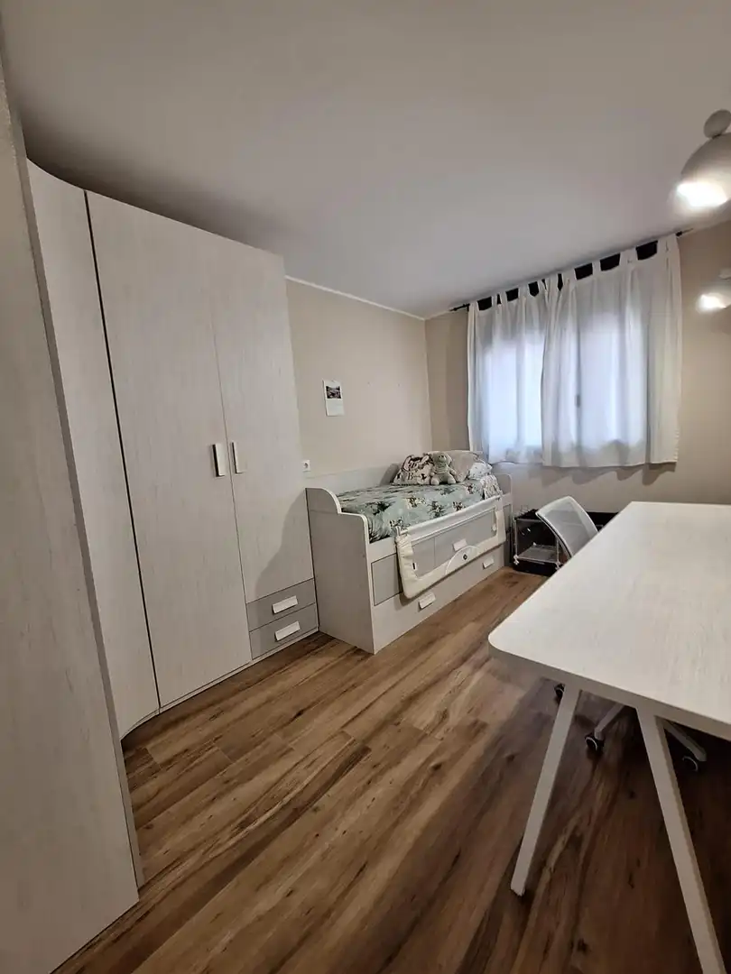 Habitación de Piso en venta en Castellar del Vallès con Aire acondicionado, Jardín privado y Trastero