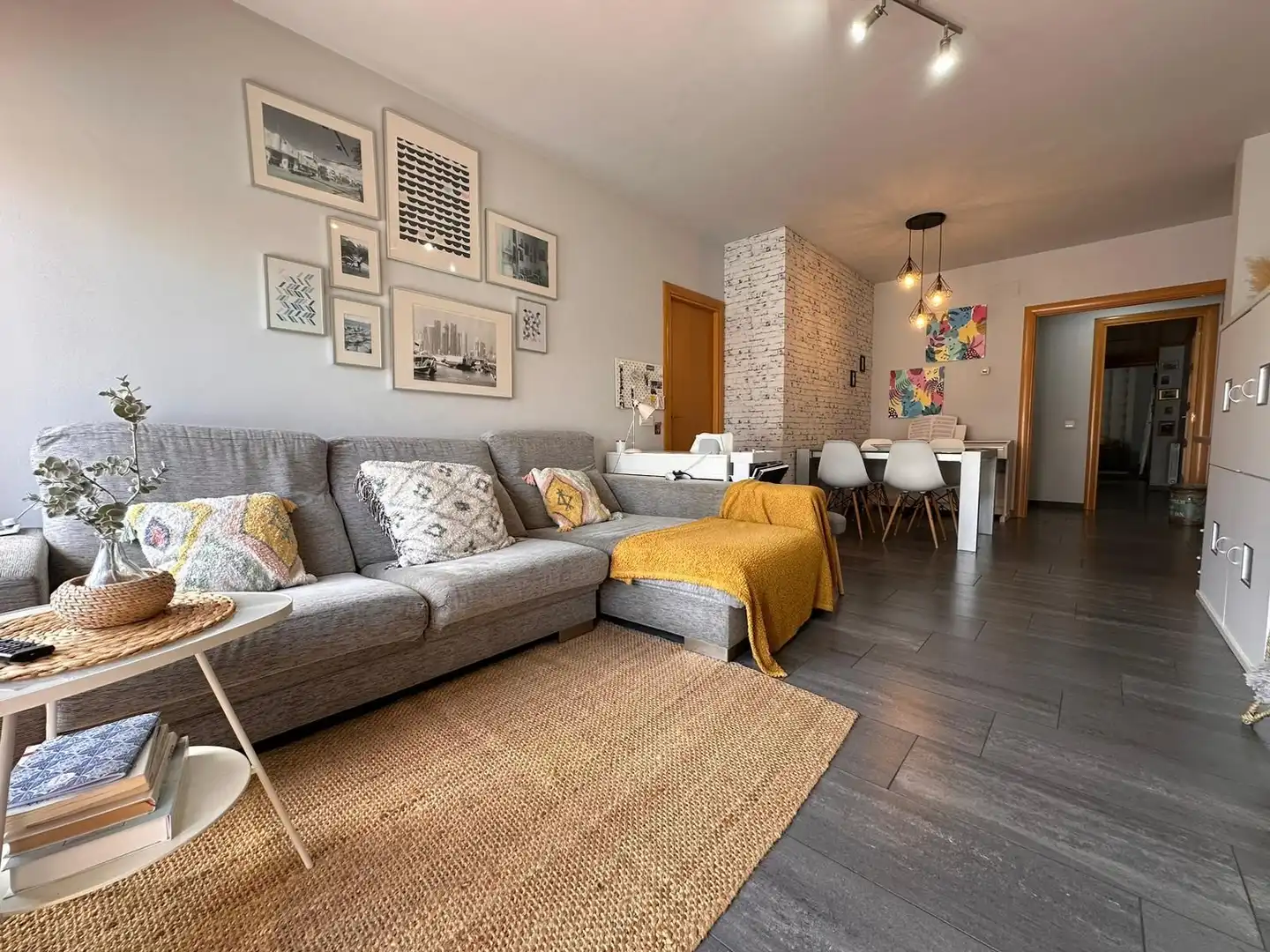 Sala de estar de Piso de alquiler en Badalona con Calefacción, Terraza y Amueblado