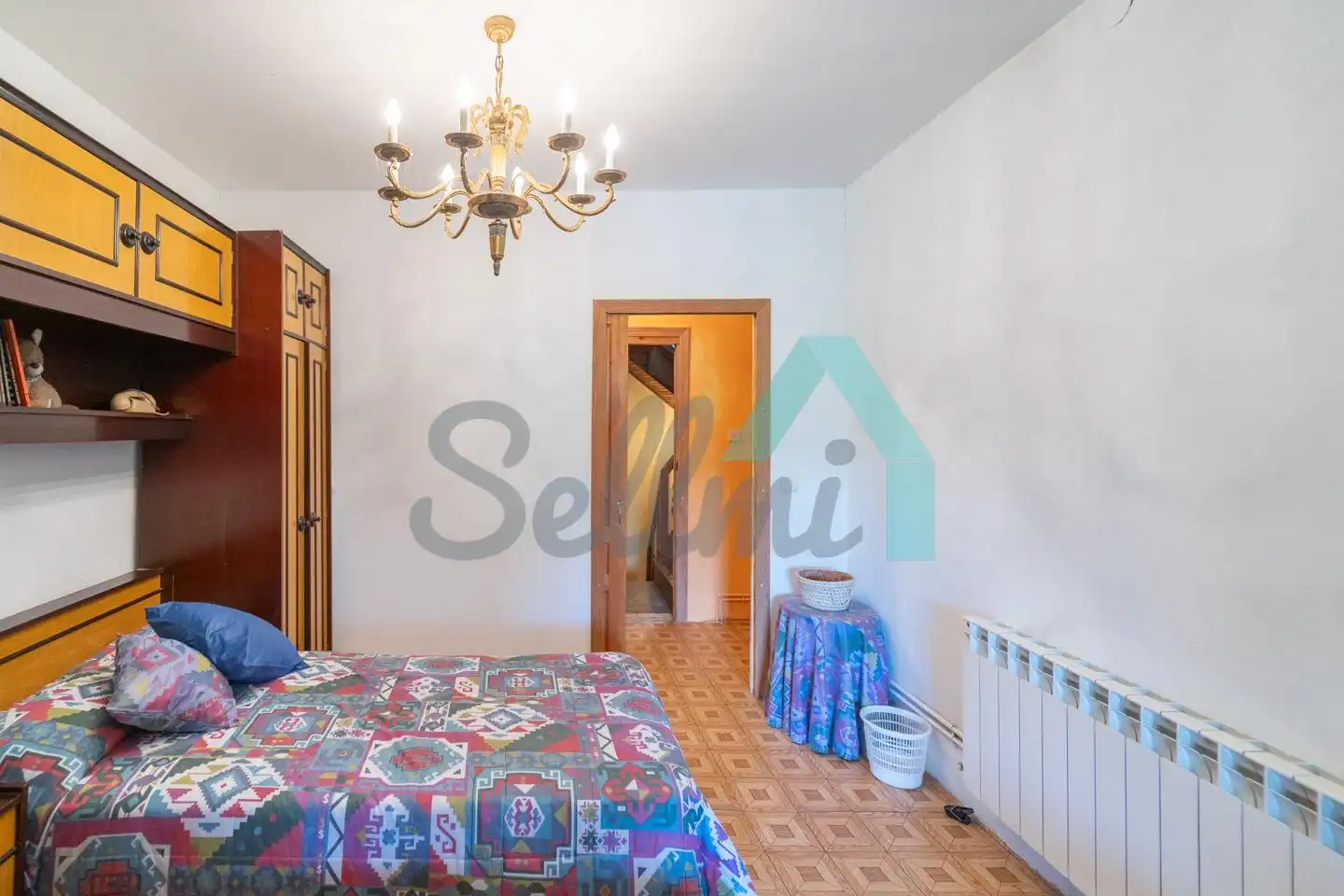 Schlafzimmer von Einfamilien-Reihenhaus zum Verkauf in Onís mit Heizung, Abstellraum und Balkon