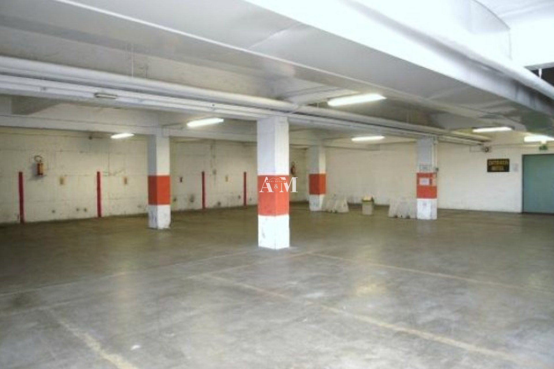 Garage to rent in Guardamar del Segura