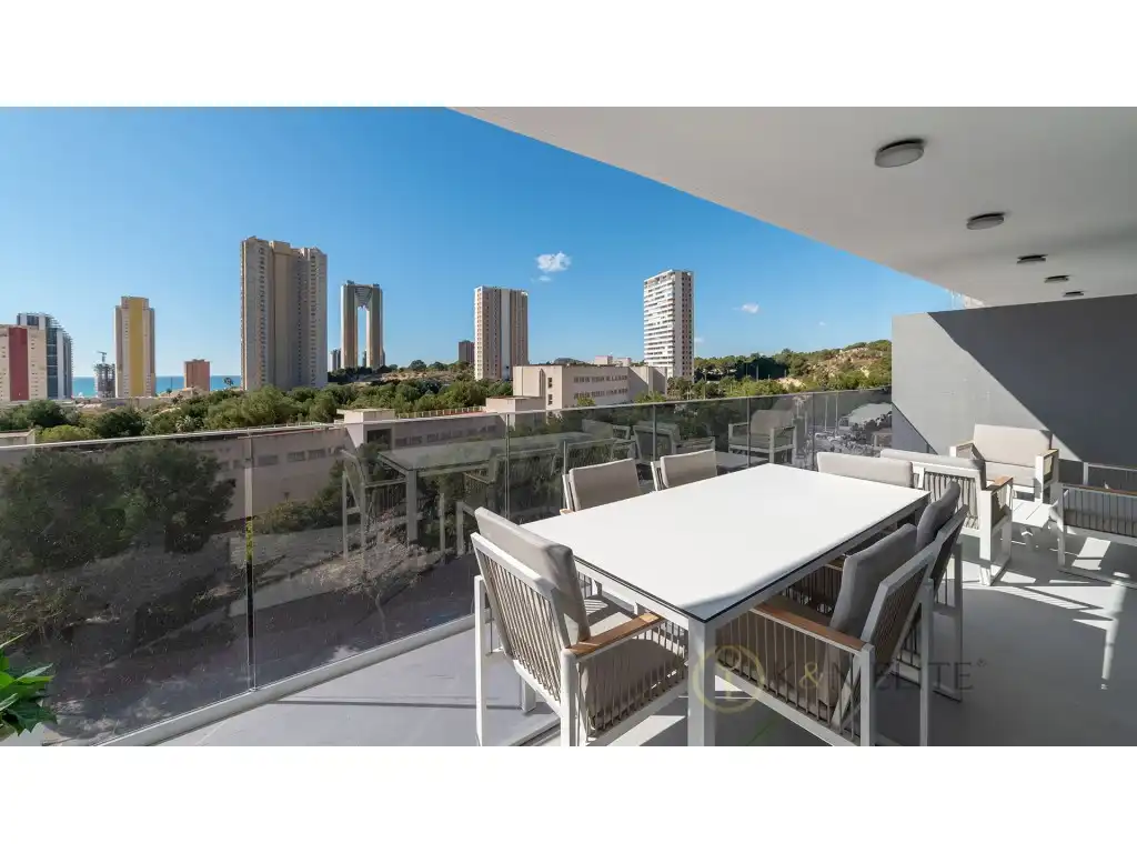 Flat with lift for sale in Via Parque