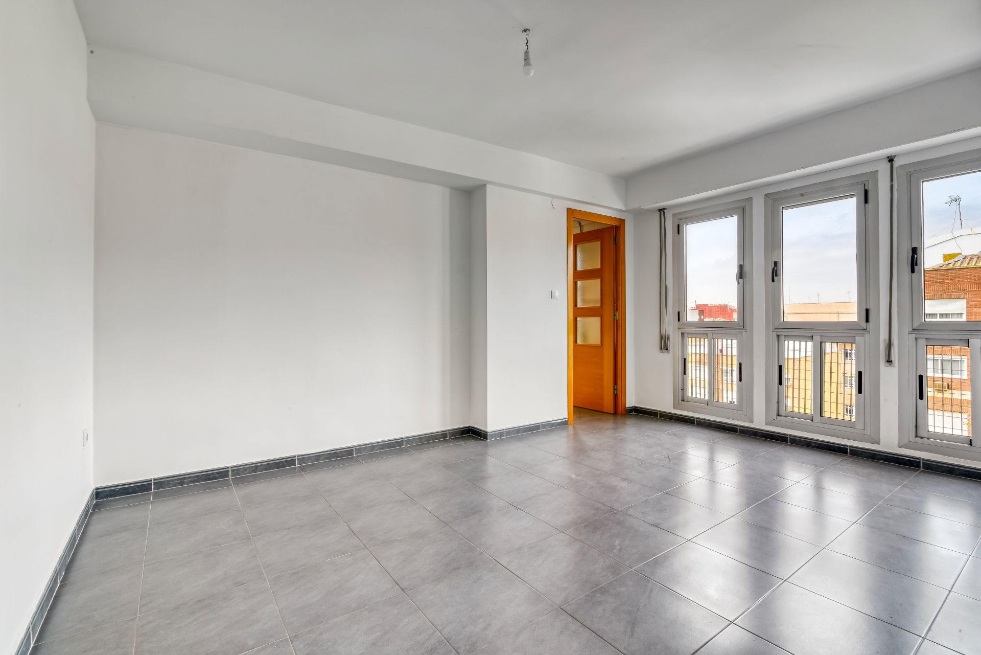 Pis en venda en  Valencia Capital amb Forn i Rentadora